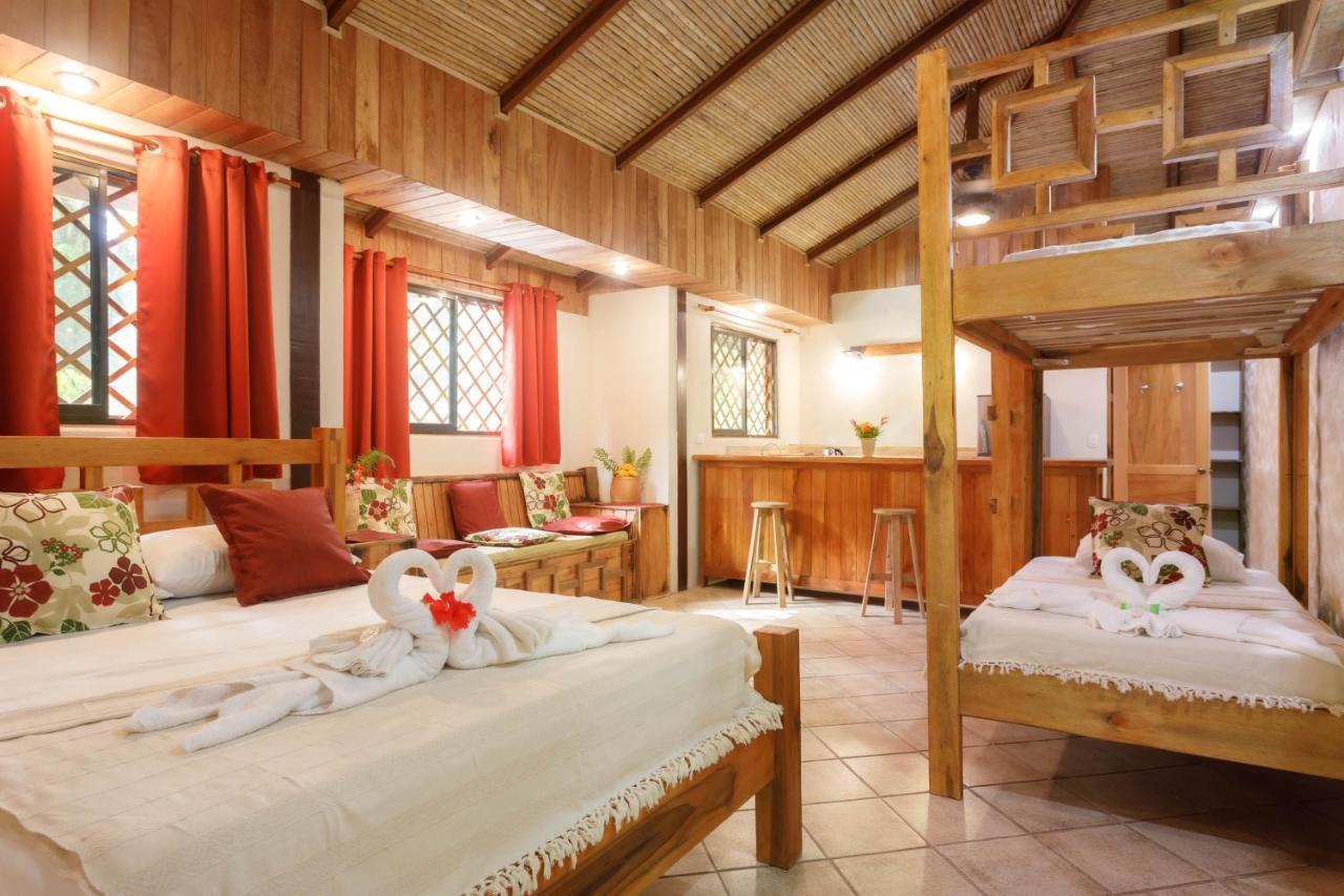 Hotel Casa Merlin Puerto Viejo de Talamanca Dış mekan fotoğraf