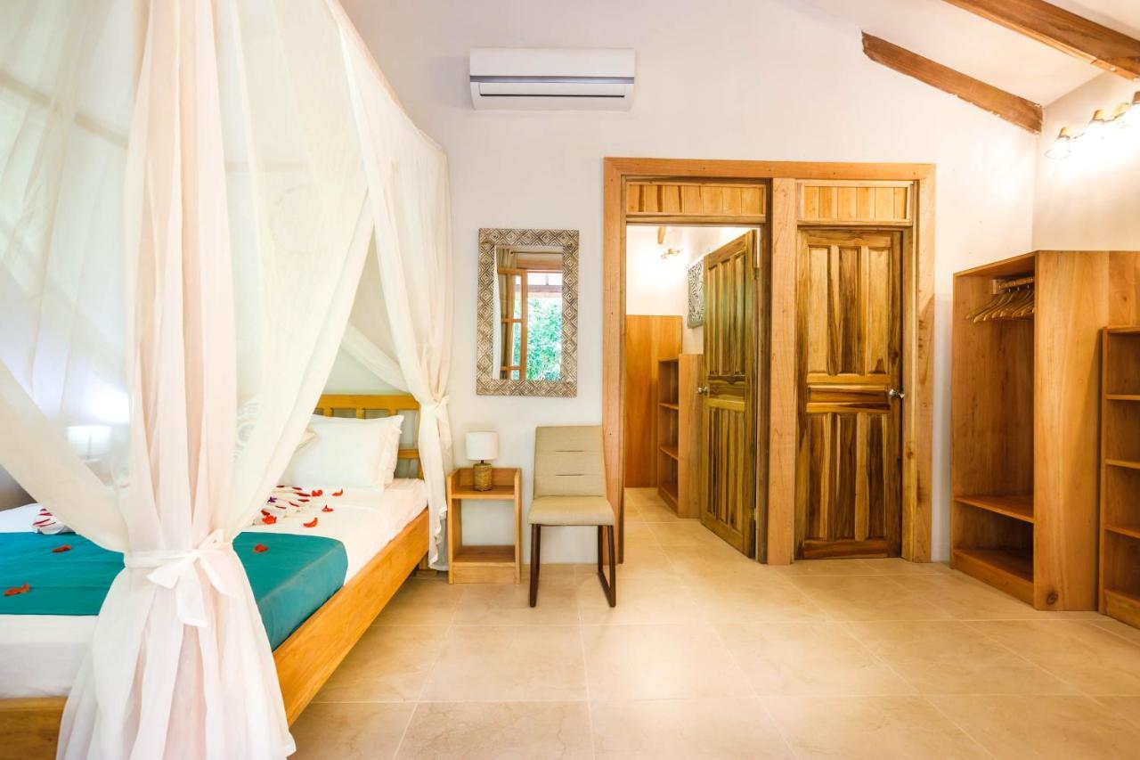 Hotel Casa Merlin Puerto Viejo de Talamanca Dış mekan fotoğraf