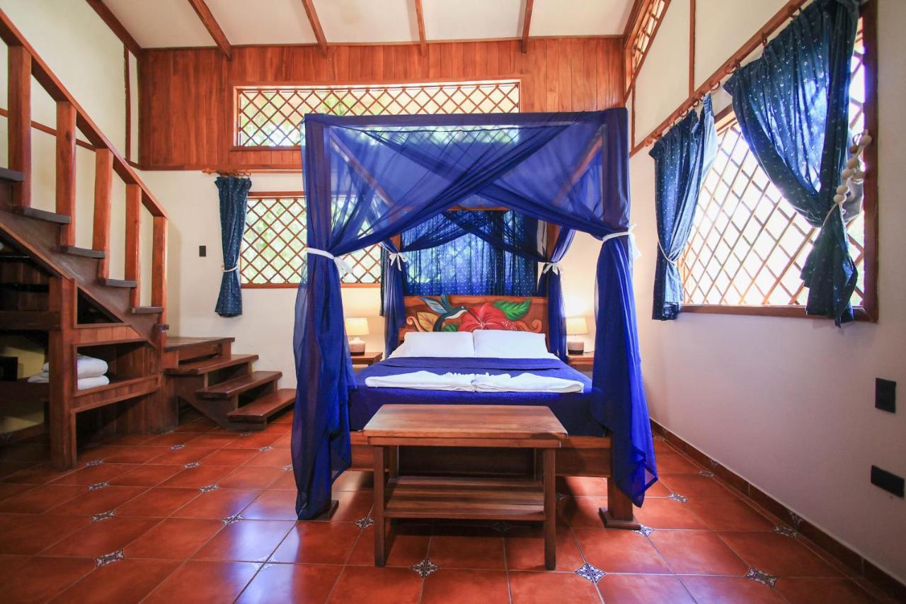Hotel Casa Merlin Puerto Viejo de Talamanca Dış mekan fotoğraf
