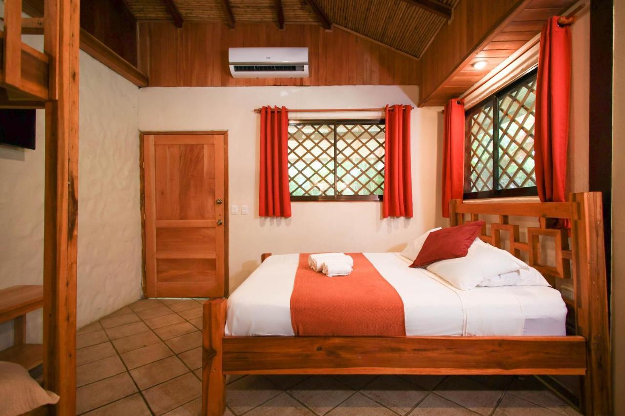 Hotel Casa Merlin Puerto Viejo de Talamanca Dış mekan fotoğraf