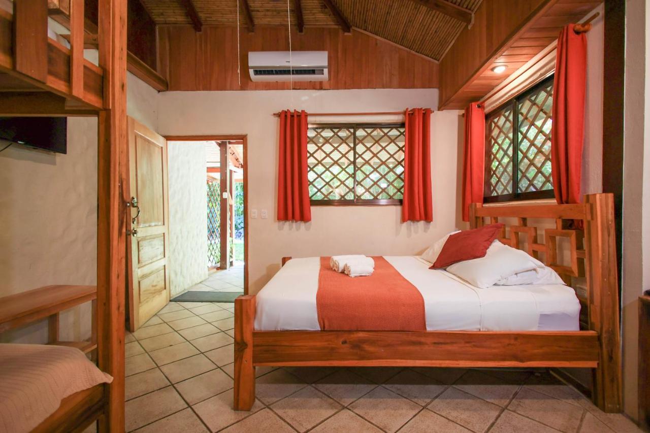 Hotel Casa Merlin Puerto Viejo de Talamanca Dış mekan fotoğraf