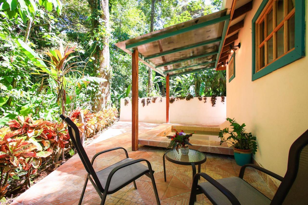 Hotel Casa Merlin Puerto Viejo de Talamanca Dış mekan fotoğraf