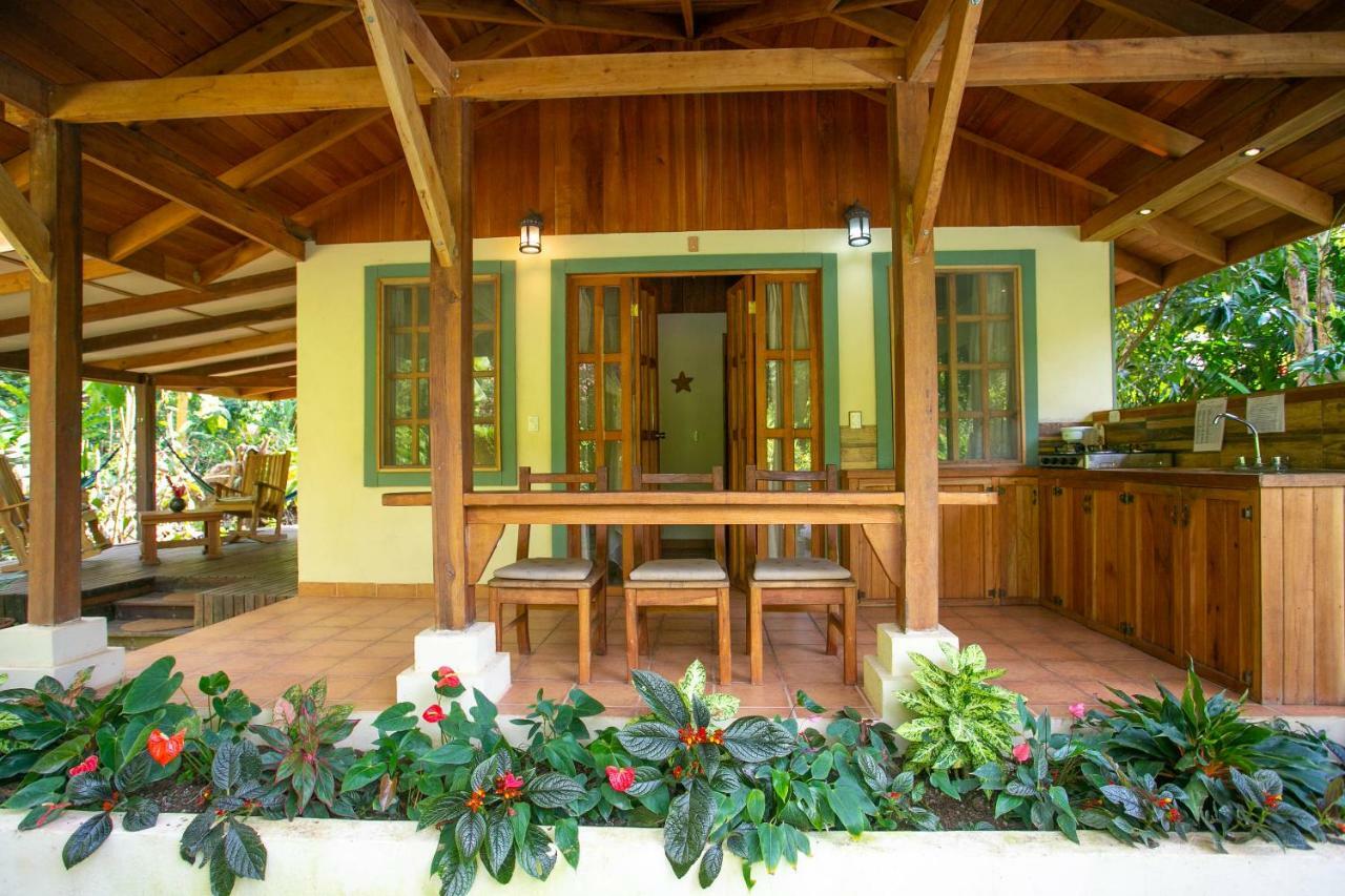 Hotel Casa Merlin Puerto Viejo de Talamanca Dış mekan fotoğraf