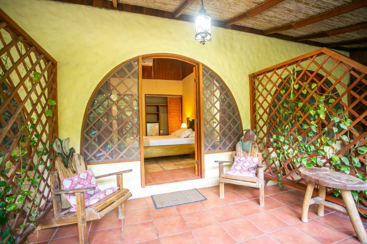 Hotel Casa Merlin Puerto Viejo de Talamanca Dış mekan fotoğraf